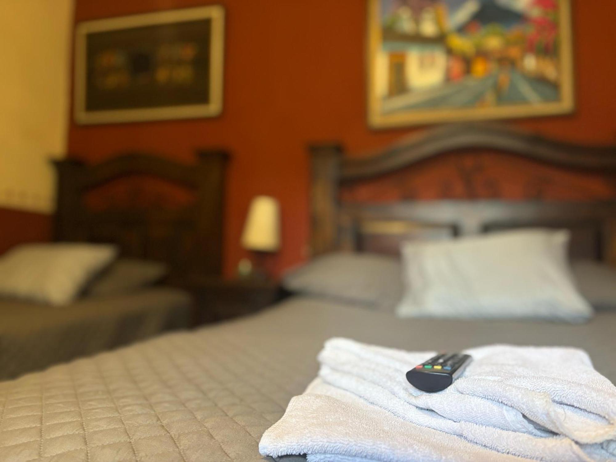 Cristales De Antigua La Calzada Hotel Eksteriør billede